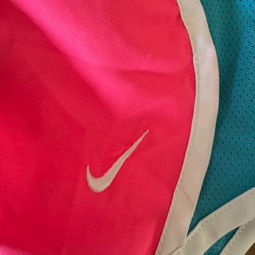 💗HOST PICK💗  Pink and Blue Nike Athletic Shorts   8437 - Picture 6 of 8
